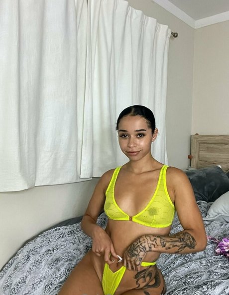 Nagie wyciekłe zdjęcie OnlyFans od Queen Qiana
