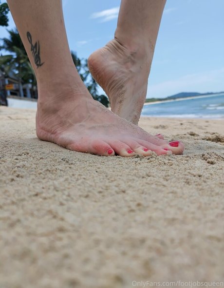 Footjobsqueen