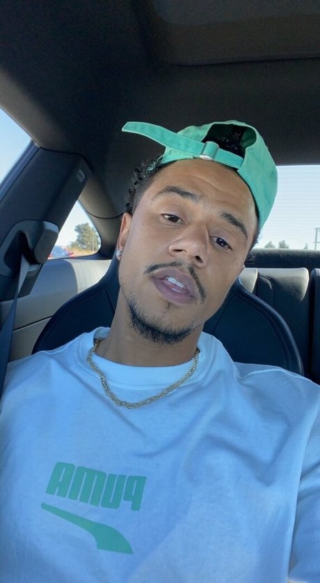 Nagie wyciekłe zdjęcie OnlyFans od Lilfizz