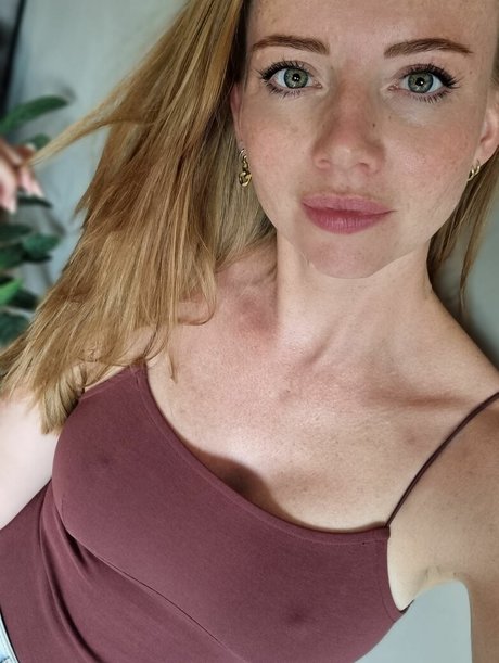 Nagie wyciekłe zdjęcie OnlyFans od Gingerstonevip