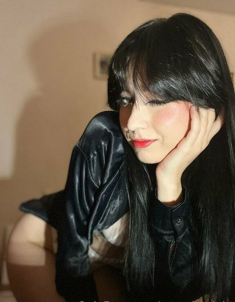 Naomi_bright
