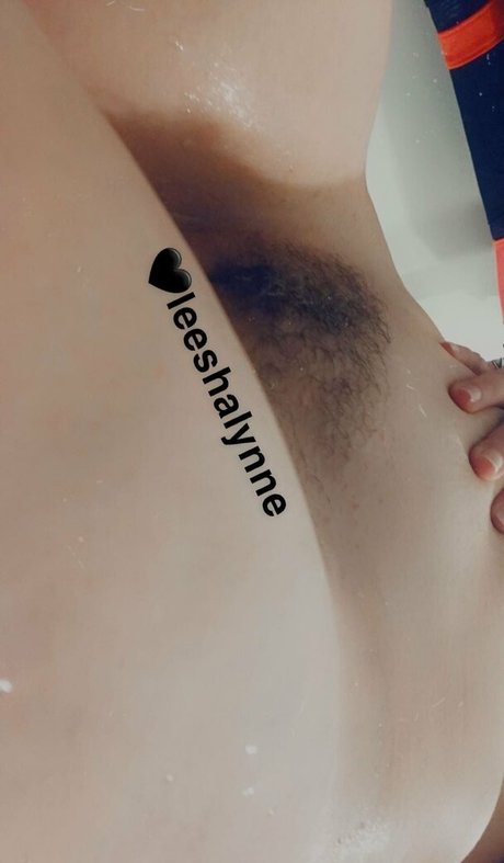 Nagie wyciekłe zdjęcie OnlyFans od Leeshalynne