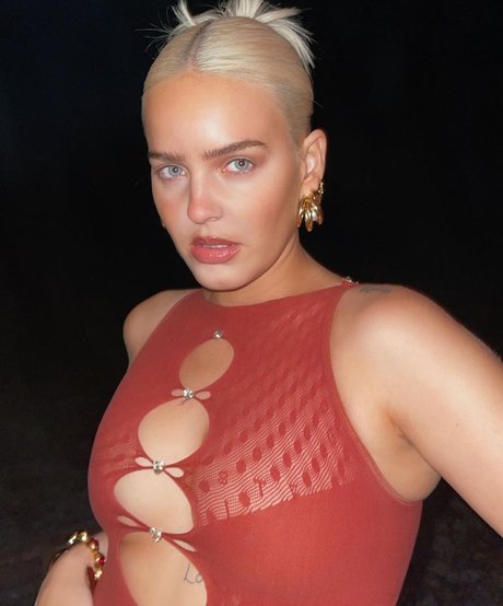 Nagie wyciekłe zdjęcie OnlyFans od Annemarie