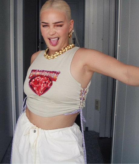 Nagie wyciekłe zdjęcie OnlyFans od Annemarie
