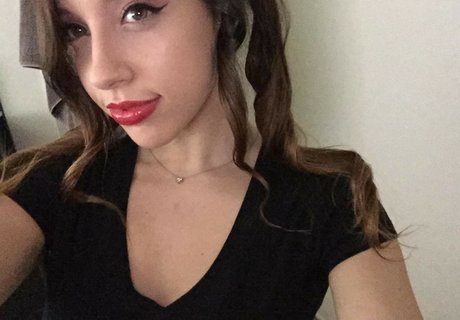Nagie wyciekłe zdjęcie OnlyFans od Jackiembutler