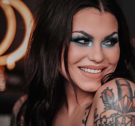 Nagie wyciekłe zdjęcie OnlyFans od Baileysarian