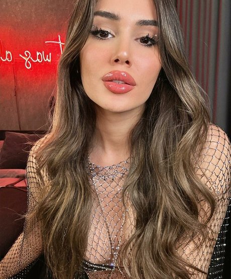 Nagie wyciekłe zdjęcie OnlyFans od Kardelen Toprak
