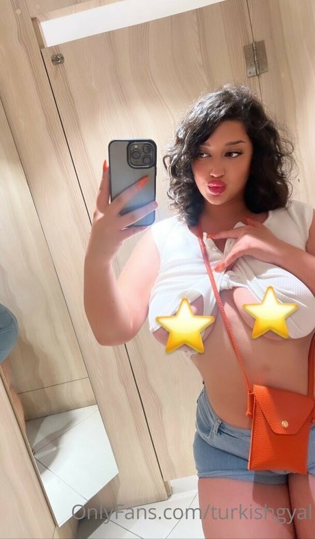 Nagie wyciekłe zdjęcie OnlyFans od Turkishgyal