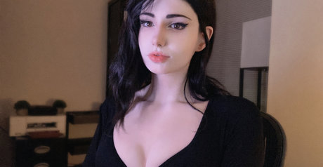 Nagie wyciekłe zdjęcie OnlyFans od Kalindra Chan