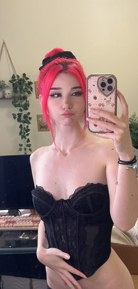 Nagie wyciekłe zdjęcie OnlyFans od Daniellemercedie