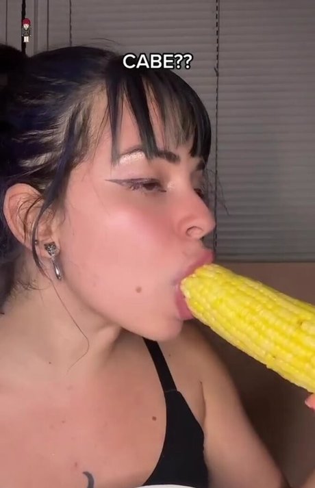 Xehli G
