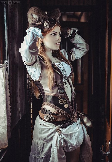 Anya Ichios
