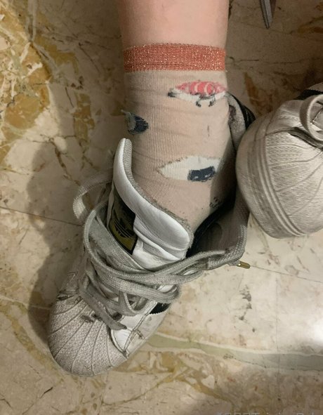Trixiebee_dirtysocks