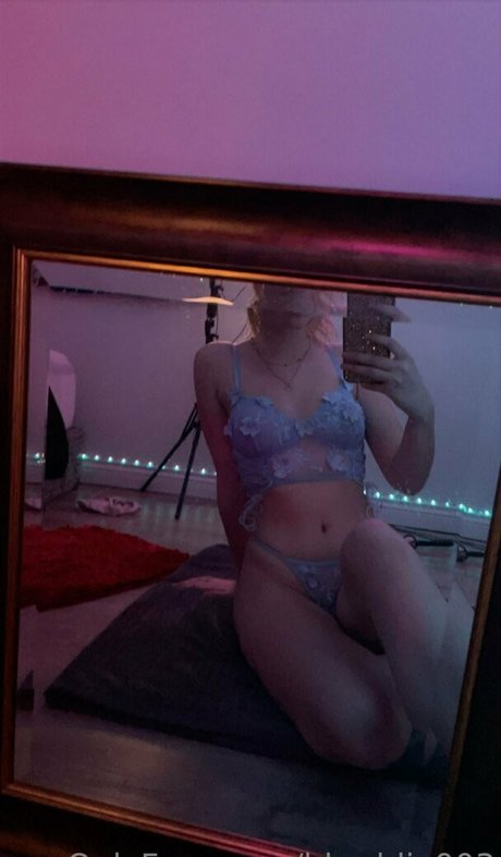 Nagie wyciekłe zdjęcie OnlyFans od Bbaddie003