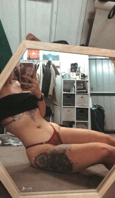 Nagie wyciekłe zdjęcie OnlyFans od Bootyfultee