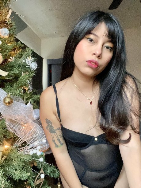 Nagie wyciekłe zdjęcie OnlyFans od Helloaliza
