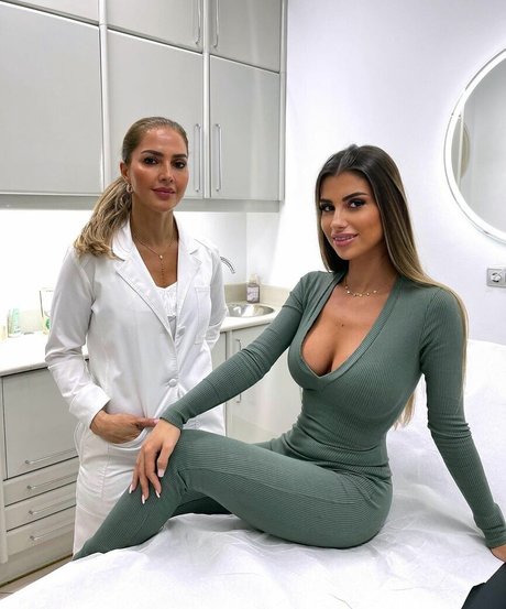 Nagie wyciekłe zdjęcie OnlyFans od Jennifer Baldini