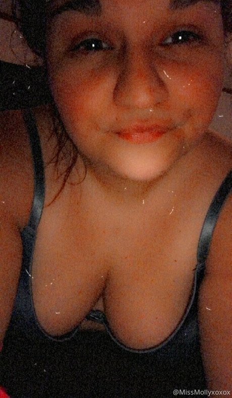 Nagie wyciekłe zdjęcie OnlyFans od Begformolly