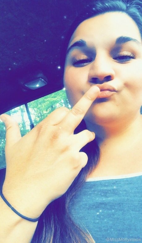 Nagie wyciekłe zdjęcie OnlyFans od Begformolly