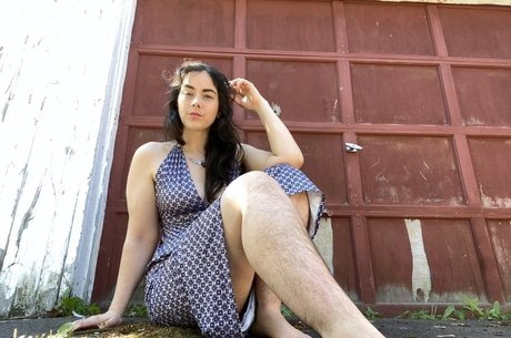 Scarlet Labelle