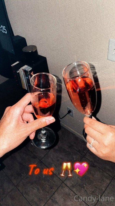 Nagie wyciekłe zdjęcie OnlyFans od Candylane