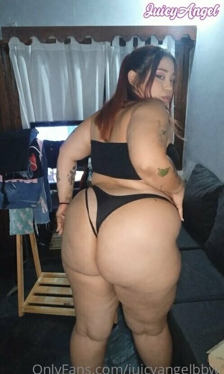 Nagie wyciekłe zdjęcie OnlyFans od Juicyangelbbw