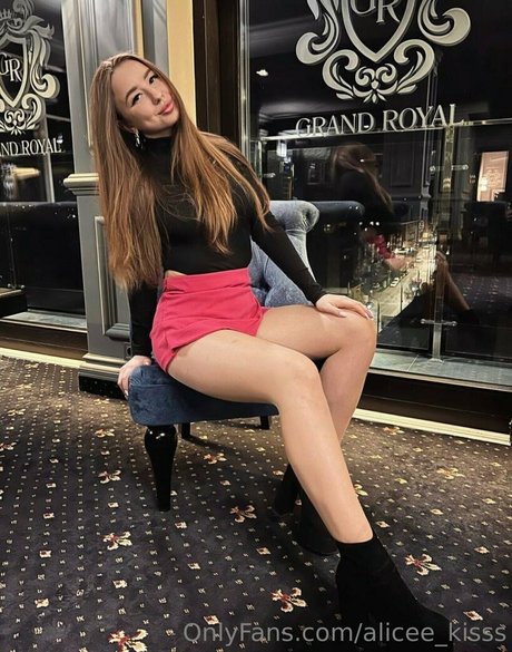 Alicee_kisss