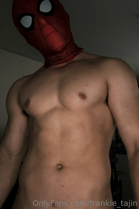 Nagie wyciekłe zdjęcie OnlyFans od Frankietajin
