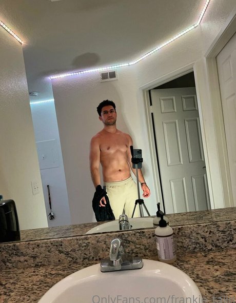 Nagie wyciekłe zdjęcie OnlyFans od Frankietajin