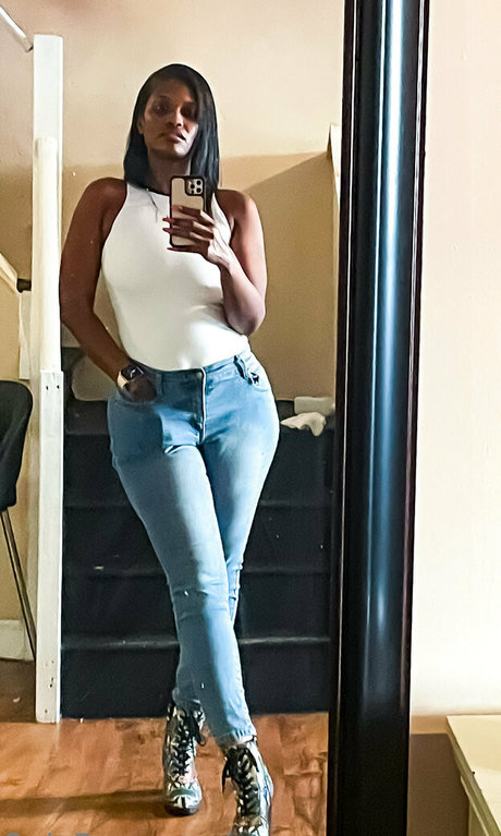 Nagie wyciekłe zdjęcie OnlyFans od Queensupersoaker