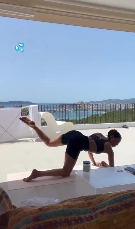 Nagie wyciekłe zdjęcie OnlyFans od Shirin Olivia