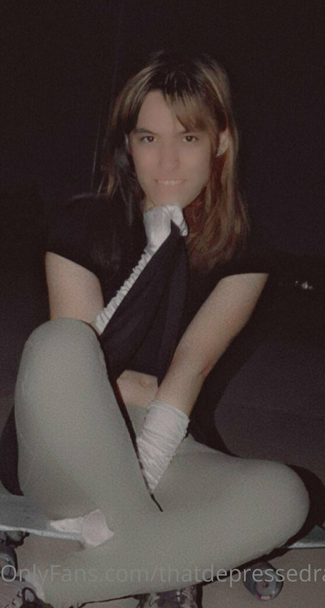 Nagie wyciekłe zdjęcie OnlyFans od Thatdepressedrat