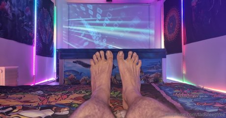 Ladsfeetfree