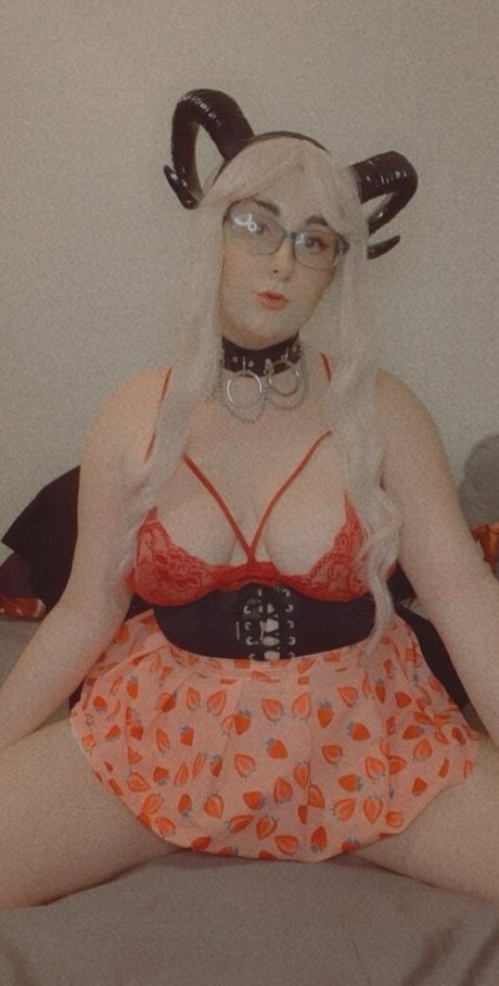Nagie wyciekłe zdjęcie OnlyFans od Kitsucerise
