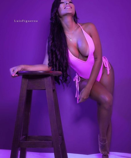 Nagie wyciekłe zdjęcie OnlyFans od Karen Vasquez