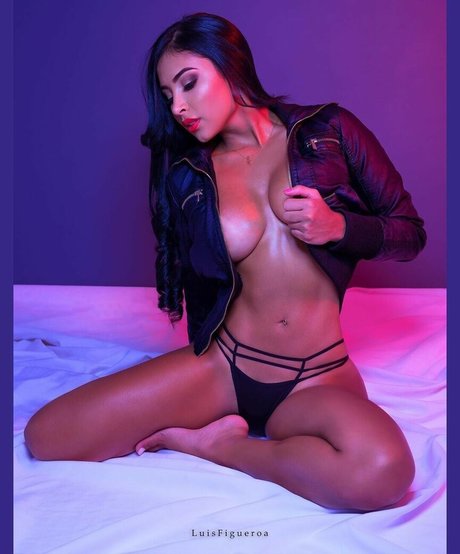 Nagie wyciekłe zdjęcie OnlyFans od Karen Vasquez