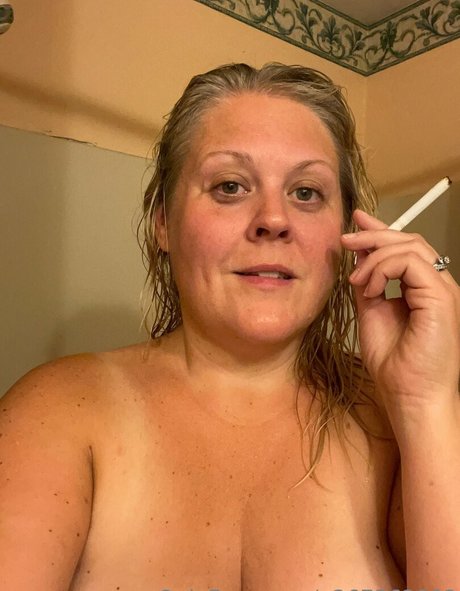 Nagie wyciekłe zdjęcie OnlyFans od Smokybrookeb
