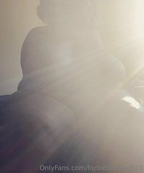 Nagie wyciekłe zdjęcie OnlyFans od Forbiddenfruyt23