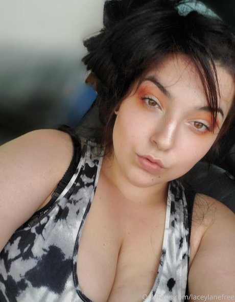 Nagie wyciekłe zdjęcie OnlyFans od Laceylanefree