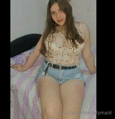 Nagie wyciekłe zdjęcie OnlyFans od Lelymaid