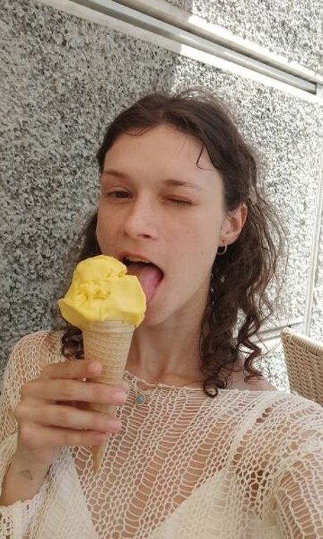 Nagie wyciekłe zdjęcie OnlyFans od Lilpisya