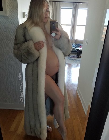 Nagie wyciekłe zdjęcie OnlyFans od Goddess Rainn