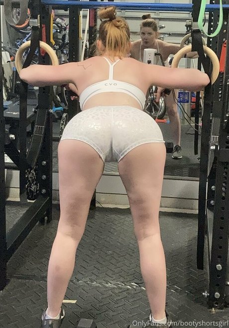 Bootyshortsgirl
