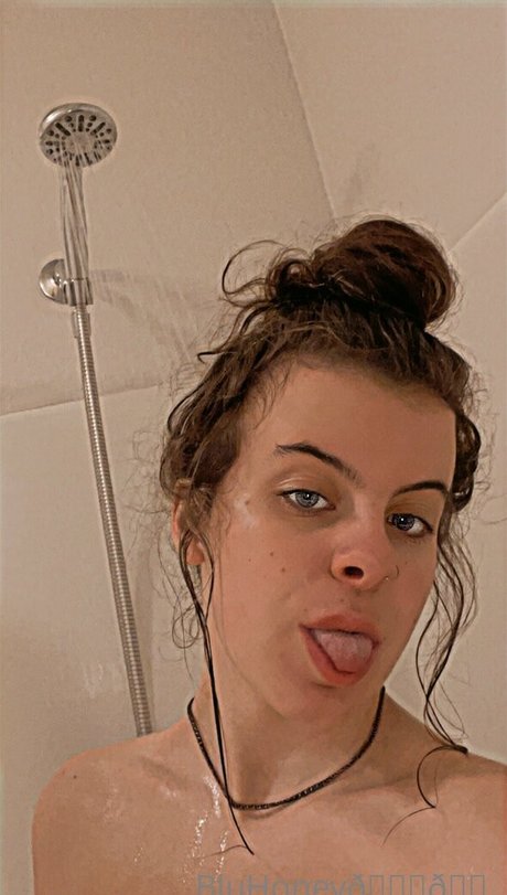 Nagie wyciekłe zdjęcie OnlyFans od Blufire999