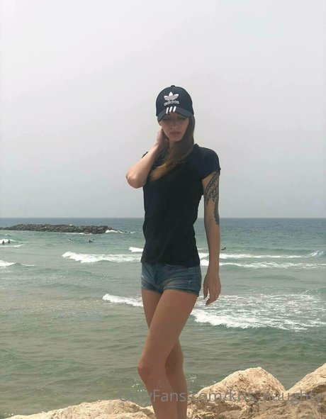 Always_naughty_mommy