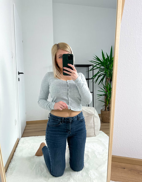 Nagie wyciekłe zdjęcie OnlyFans od Bellaspaws