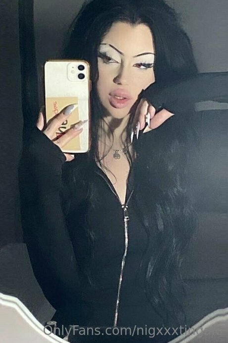 Nagie wyciekłe zdjęcie OnlyFans od Nigxxxtingale