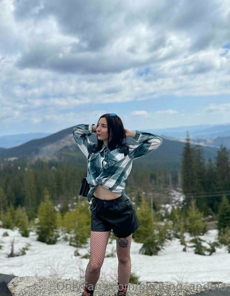 Nagie wyciekłe zdjęcie OnlyFans od Evelinaqueen