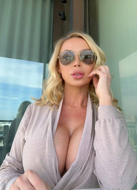 Nagie wyciekłe zdjęcie OnlyFans od Nikkibenz