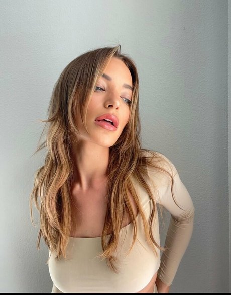 Nagie wyciekłe zdjęcie OnlyFans od Niikkirose